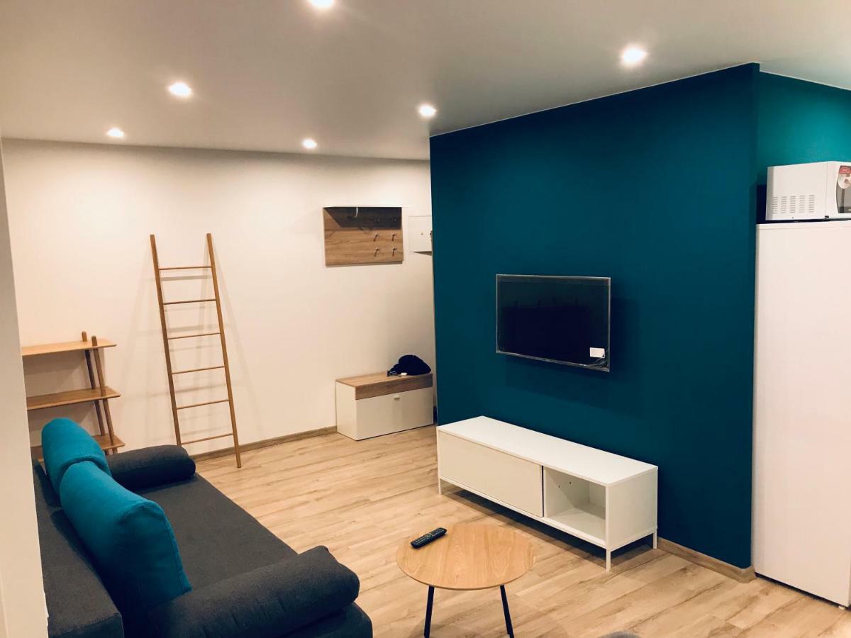 Tf Apartment Двокімнатні Апартаменти В Центрі Міста Poltava Dış mekan fotoğraf