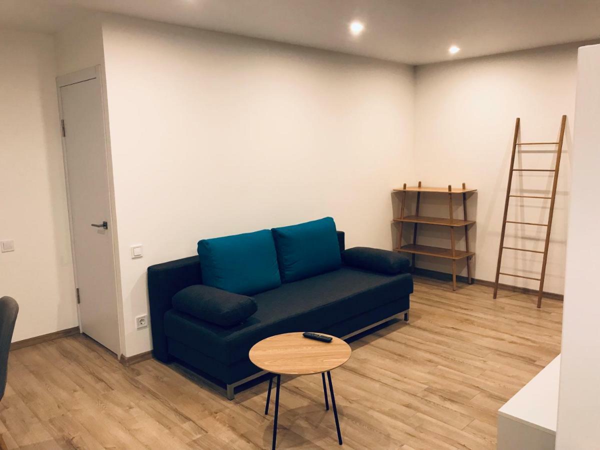 Tf Apartment Двокімнатні Апартаменти В Центрі Міста Poltava Dış mekan fotoğraf