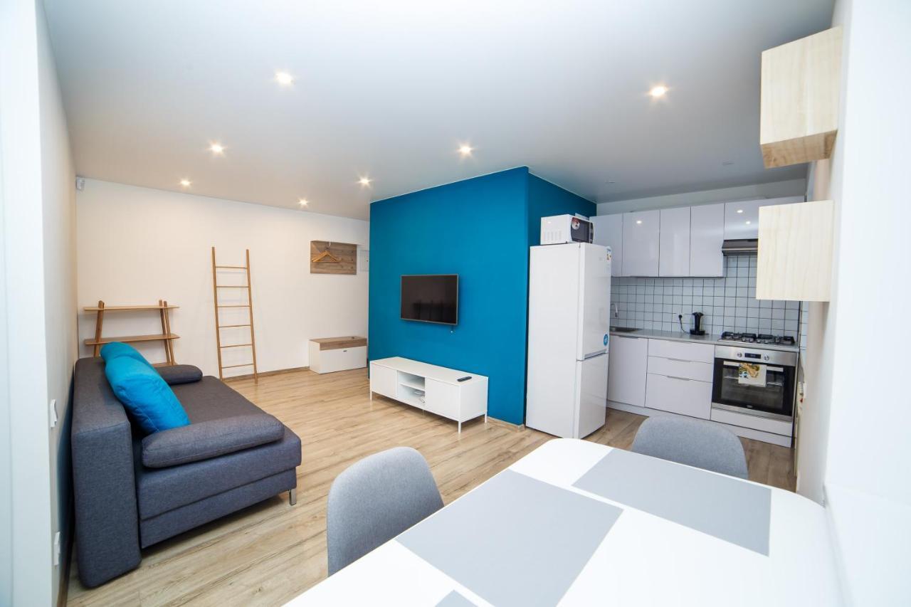 Tf Apartment Двокімнатні Апартаменти В Центрі Міста Poltava Dış mekan fotoğraf
