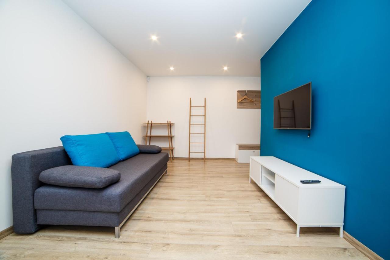 Tf Apartment Двокімнатні Апартаменти В Центрі Міста Poltava Dış mekan fotoğraf
