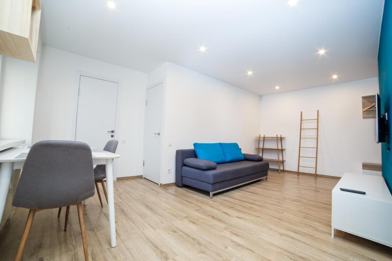 Tf Apartment Двокімнатні Апартаменти В Центрі Міста Poltava Dış mekan fotoğraf